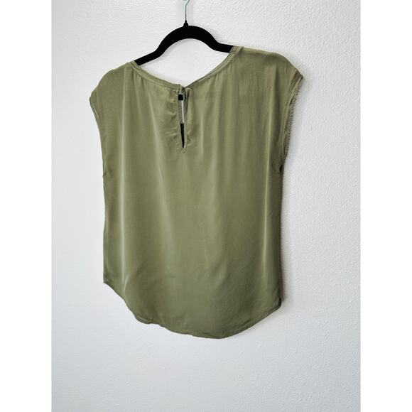 Joie Olive Green Round Neck Front Pocket Sleeveless Keyhole Back Blouse XS - Picture 9 of 12